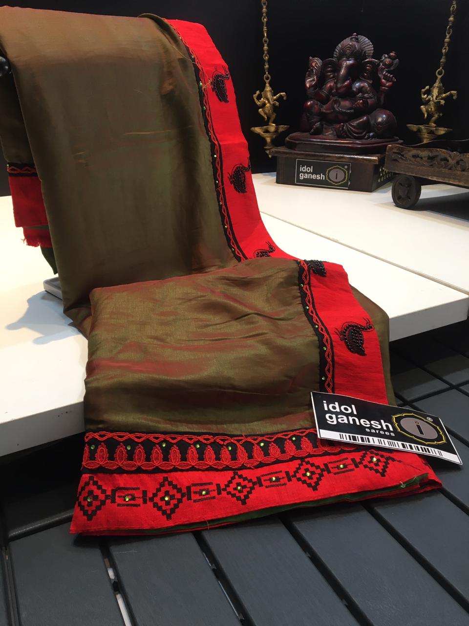 IG893 Lite weight dola crap sarees