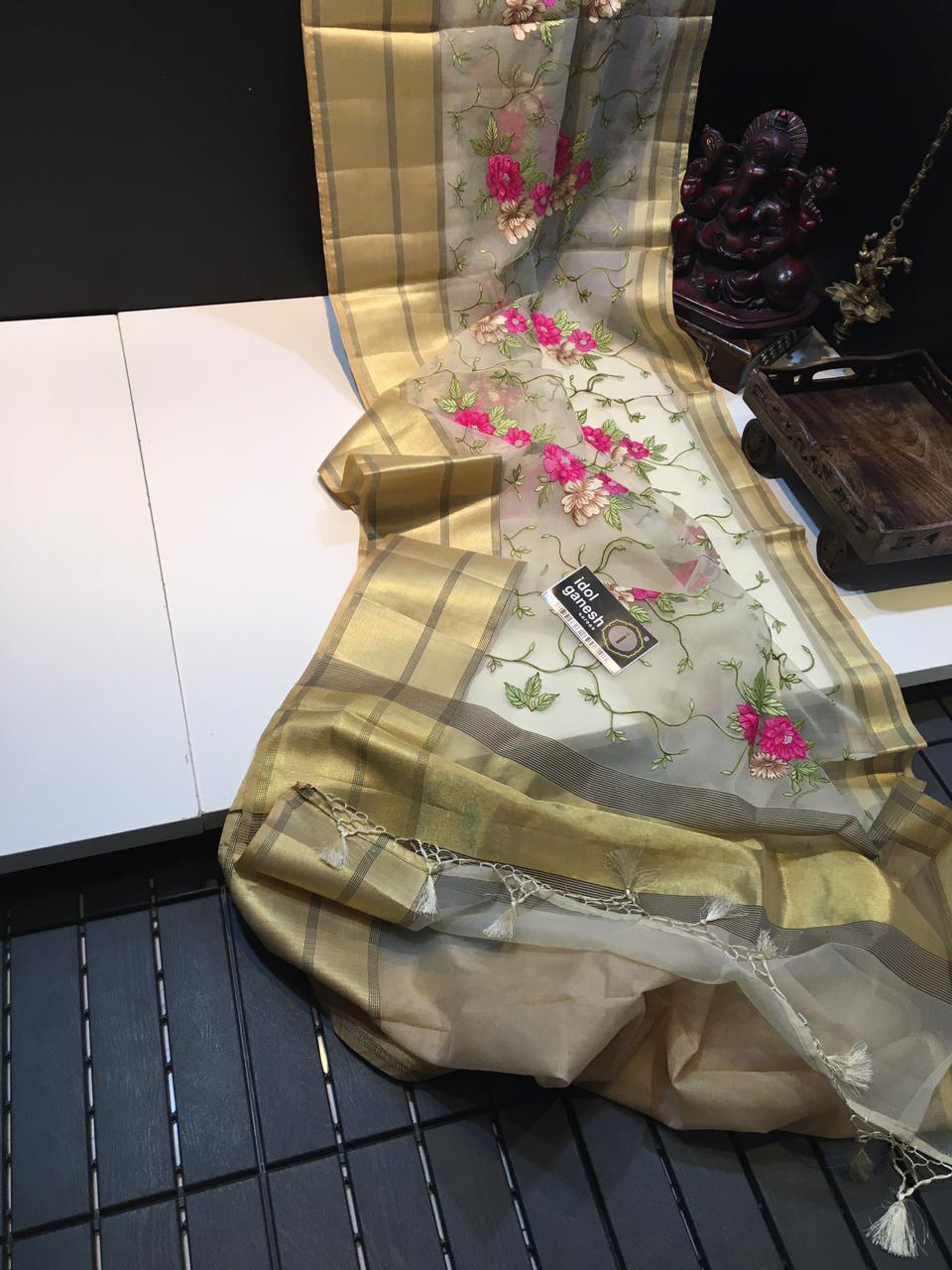 IG910 Lite weight kora sarees