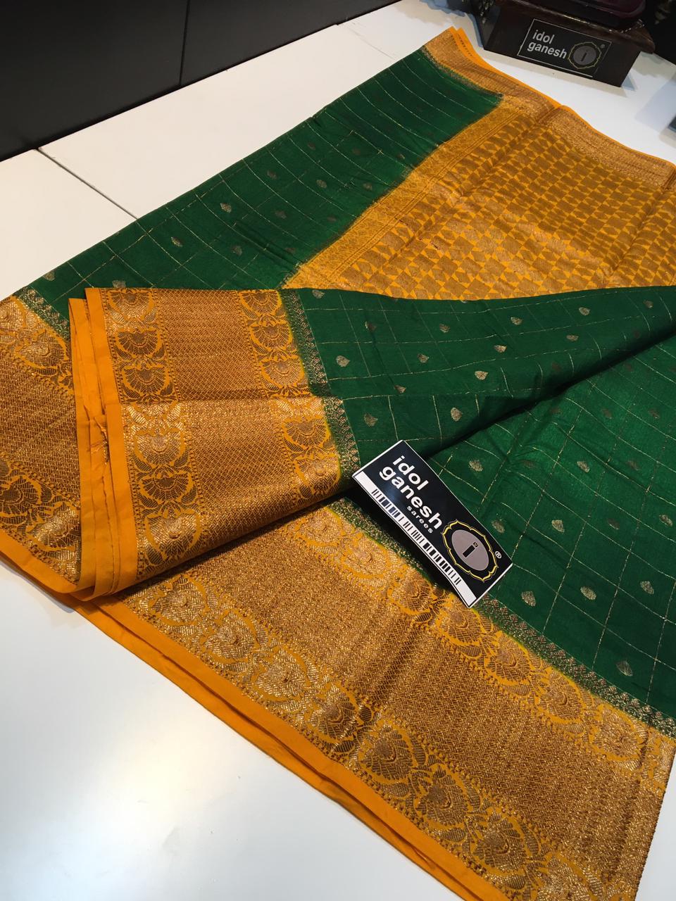 IG986 Lite weight fancy jute pattu